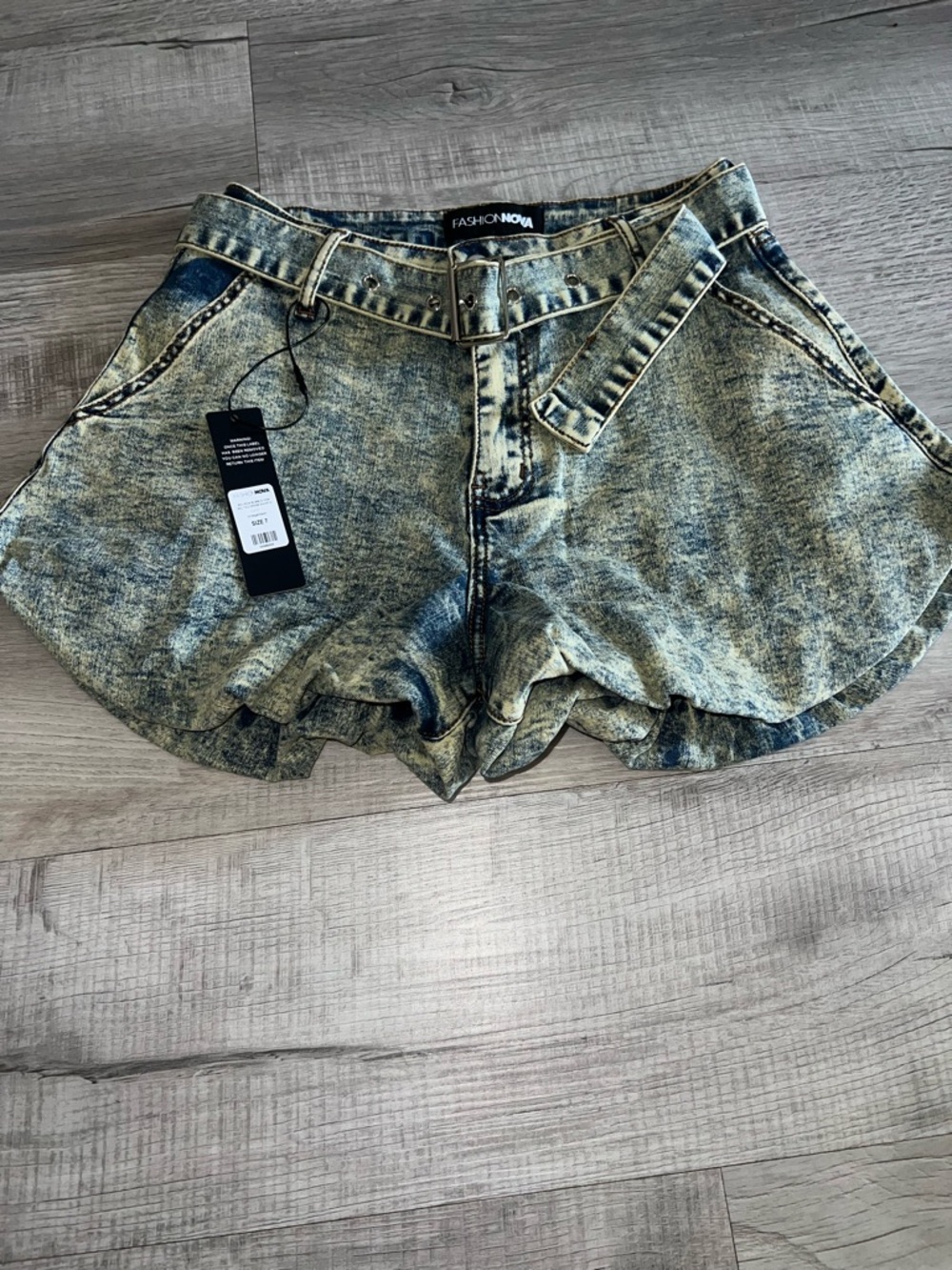 Fashion Nova Women's Acid-Wash Denim Shorts -